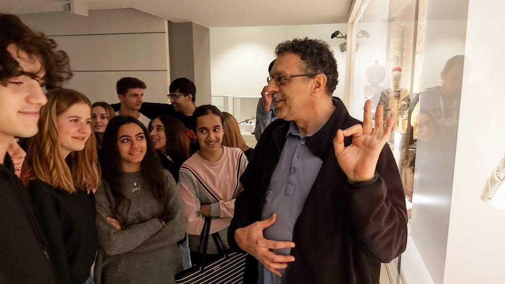 VISITE INIZALI - P. Alfredo interroga e interagisce