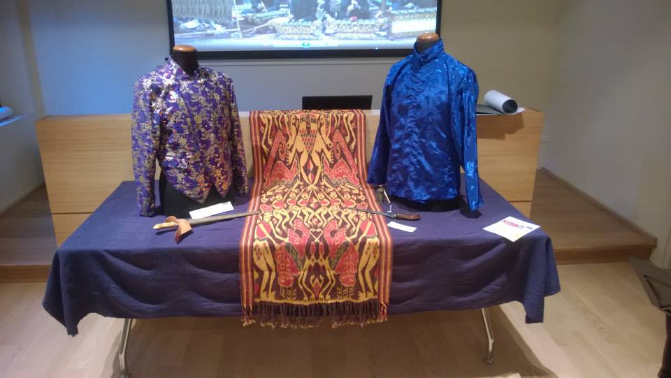 Mostra Indonesia e India